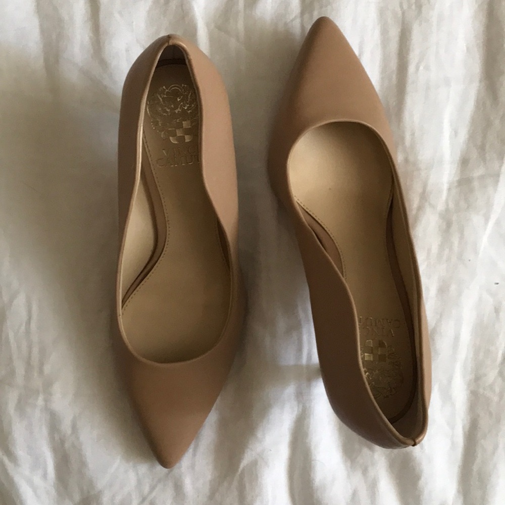 Vince Camuto Tan Heels